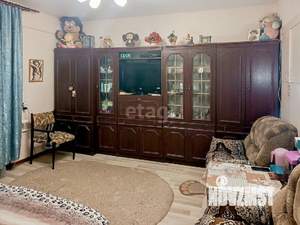 5-к квартира, вторичка, 83м2, 2/4 этаж