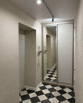 1-к квартира, вторичка, 42м2, 1/5 этаж