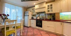 3-к квартира, вторичка, 101м2, 3/7 этаж