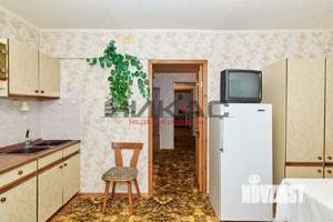 3-к квартира, вторичка, 103м2, 1/5 этаж