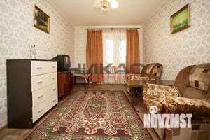2-к квартира, вторичка, 62м2, 1/10 этаж