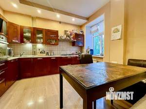 3-к квартира, вторичка, 95м2, 2/5 этаж