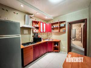 2-к квартира, вторичка, 52м2, 1/3 этаж