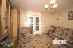 3-к квартира, вторичка, 61м2, 7/9 этаж
