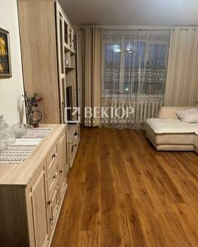 3-к квартира, вторичка, 87м2, 5/5 этаж