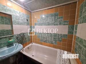 3-к квартира, вторичка, 70м2, 7/17 этаж