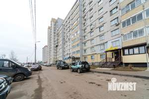 2-к квартира, вторичка, 61м2, 4/10 этаж