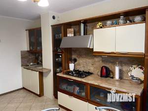 2-к квартира, вторичка, 58м2, 10/10 этаж