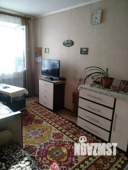 2-к квартира, вторичка, 58м2, 1/10 этаж