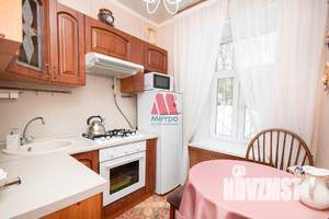 3-к квартира, вторичка, 50м2, 1/2 этаж