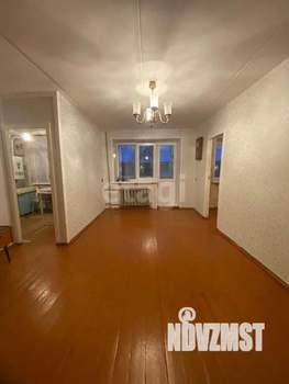 2-к квартира, вторичка, 45м2, 5/5 этаж