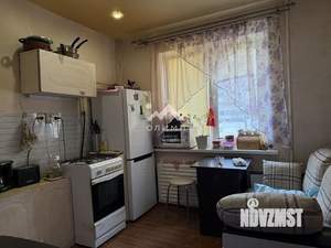 2-к квартира, вторичка, 52м2, 1/9 этаж