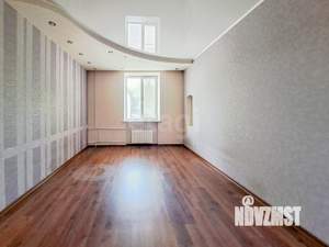 3-к квартира, вторичка, 100м2, 2/4 этаж