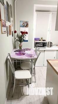 2-к квартира, вторичка, 42м2, 1/5 этаж