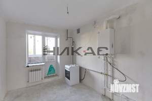 2-к квартира, вторичка, 60м2, 1/4 этаж