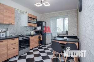 2-к квартира, вторичка, 53м2, 1/6 этаж