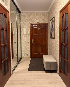 3-к квартира, вторичка, 83м2, 3/3 этаж