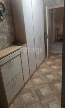 3-к квартира, вторичка, 57м2, 3/9 этаж