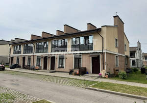 2-к квартира, вторичка, 61м2, 1/2 этаж
