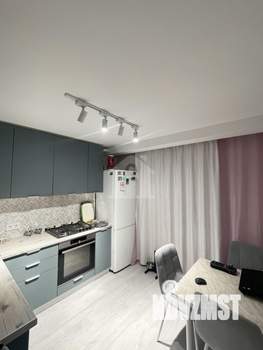 2-к квартира, вторичка, 49м2, 3/5 этаж