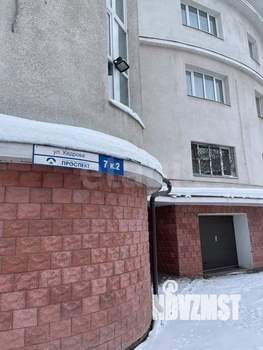 4-к квартира, вторичка, 325м2, 3/4 этаж