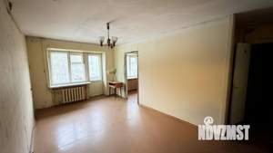 3-к квартира, вторичка, 56м2, 3/5 этаж
