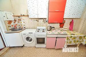 3-к квартира, вторичка, 52м2, 1/1 этаж