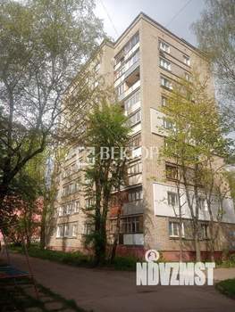 3-к квартира, вторичка, 61м2, 1/9 этаж
