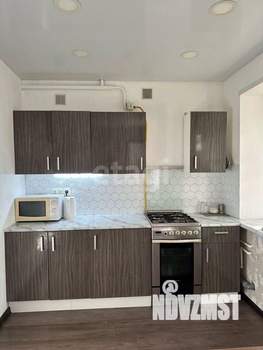 2-к квартира, вторичка, 37м2, 1/4 этаж
