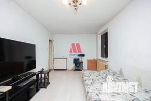 2-к квартира, вторичка, 43м2, 1/5 этаж