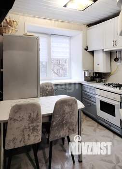 3-к квартира, вторичка, 53м2, 3/5 этаж