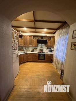 4-к квартира, вторичка, 98м2, 2/3 этаж