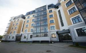 2-к квартира, вторичка, 77м2, 1/6 этаж