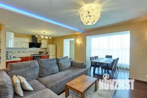 3-к квартира, вторичка, 120м2, 9/10 этаж