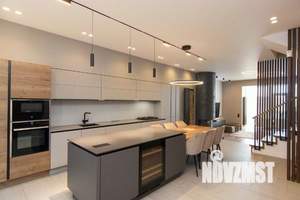 4-к квартира, вторичка, 286м2, 2/3 этаж