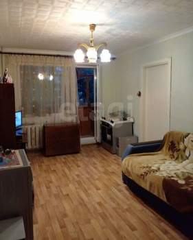 3-к квартира, вторичка, 57м2, 3/5 этаж