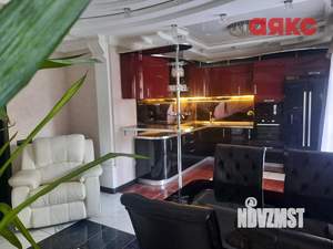 3-к квартира, вторичка, 117м2, 2/4 этаж