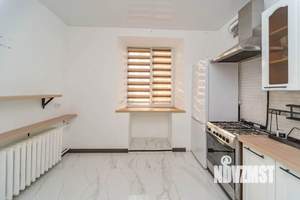 3-к квартира, вторичка, 64м2, 1/3 этаж