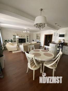 3-к квартира, вторичка, 123м2, 4/4 этаж