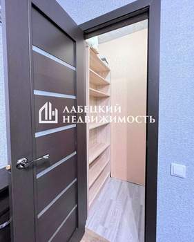 1-к квартира, вторичка, 42м2, 8/10 этаж