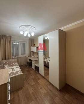 3-к квартира, вторичка, 64м2, 3/5 этаж