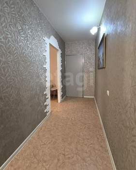 2-к квартира, вторичка, 56м2, 1/1 этаж