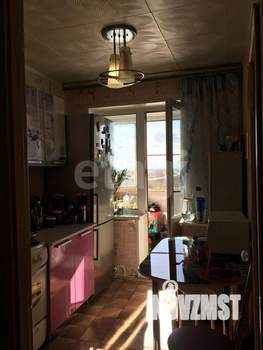 3-к квартира, вторичка, 57м2, 9/9 этаж